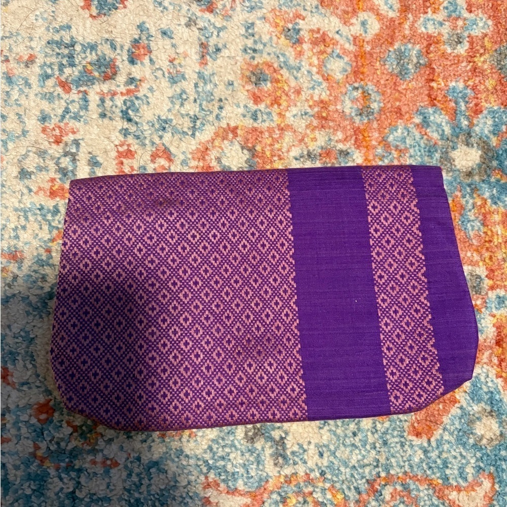 Purple silk wallet/pouch - Picture 2 of 7